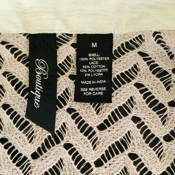 BKE Boutique Blouse Womens M V neck Boho Lace Back Button Front FLAW - Picture 6 of 8